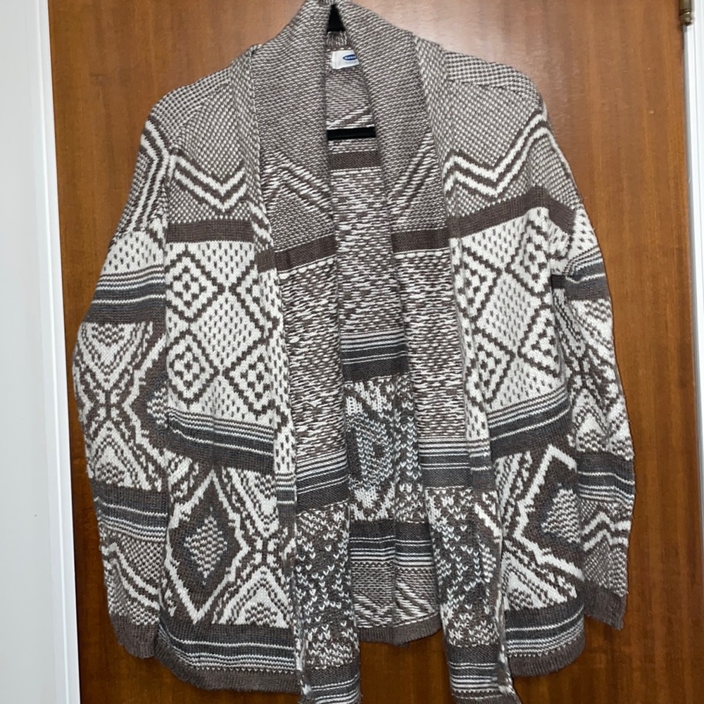Old navy sweater